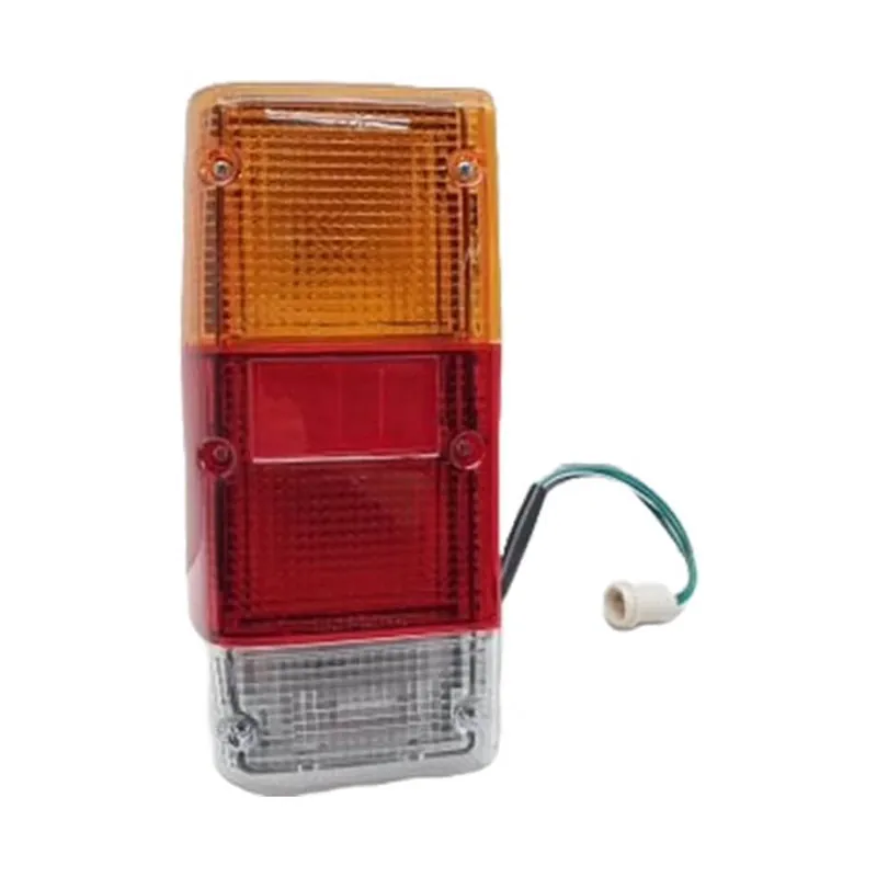 Faro Posteriore Nissan Patrol TR – Sinistro Subito Disponibile