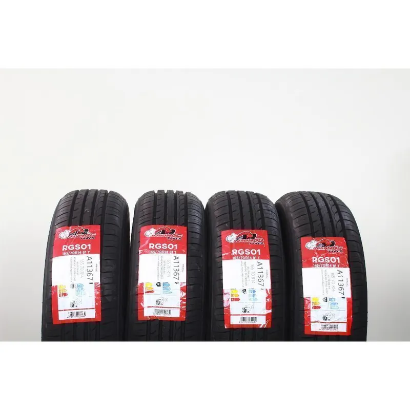 165 70 R14 81T ROADHOG TYRES RGS01 Esclusivo