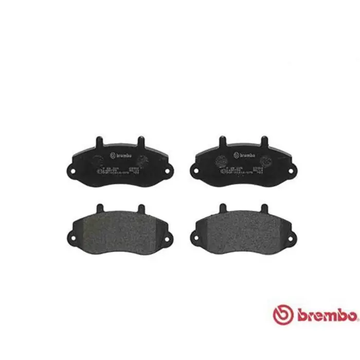 Nuovo Arrivo Kit pastiglie freno, Freno a disco P 68 025 BREMBO per RENAULT OPEL